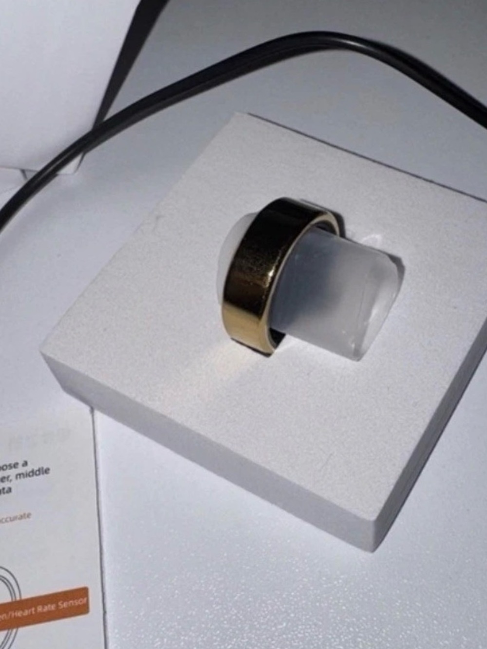 Smart Wearable Ring in Gold - Compact Fitness & Notification Ring - Picture 3 of 4